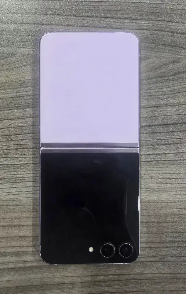 SAMSUNG Z FLIP 5  8/512 ORI SEIN
