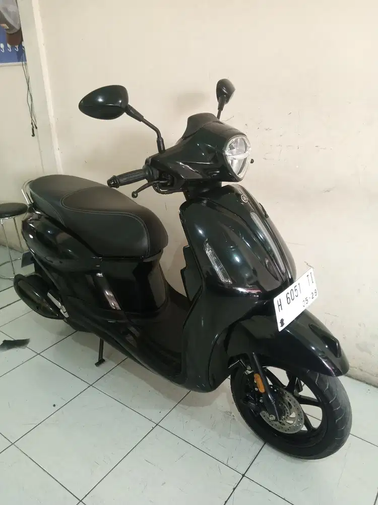 Yamaha fillano 2023 Hitam