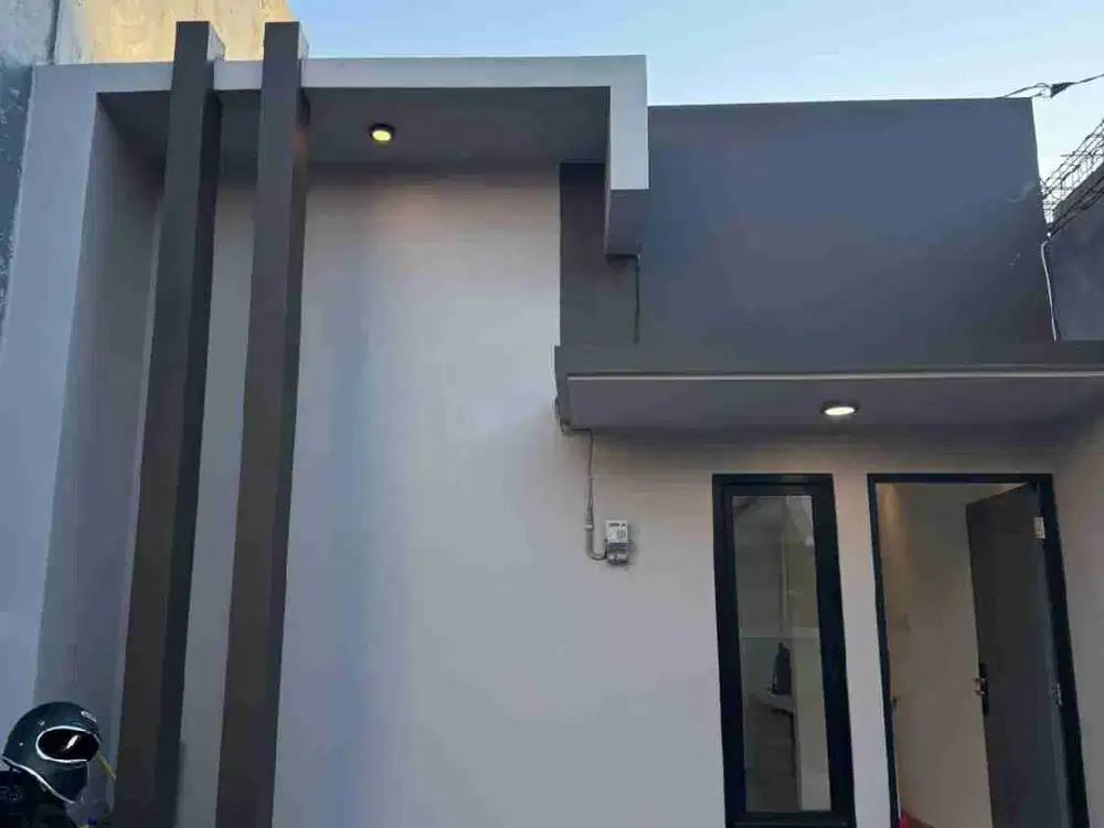 3 Bedroom Modern Living di Area Renon