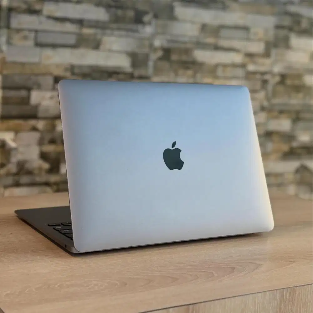 MACBOOK AIR M1 (2020) 8/256GB