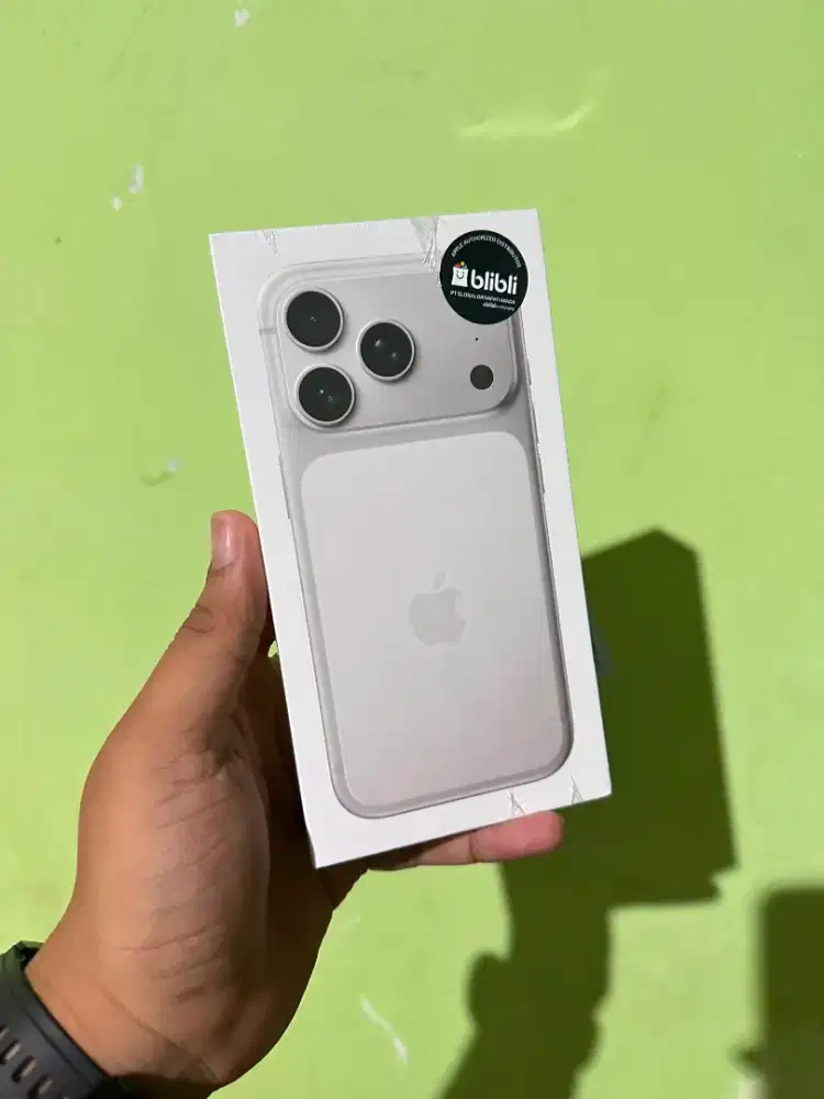 Apple iPhone 17 Pro Silver 256Gb Baru, Segel & Garansi Resmi