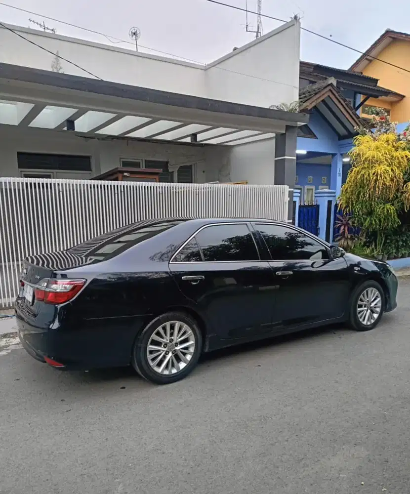 Toyota Camry 2015 Bensin