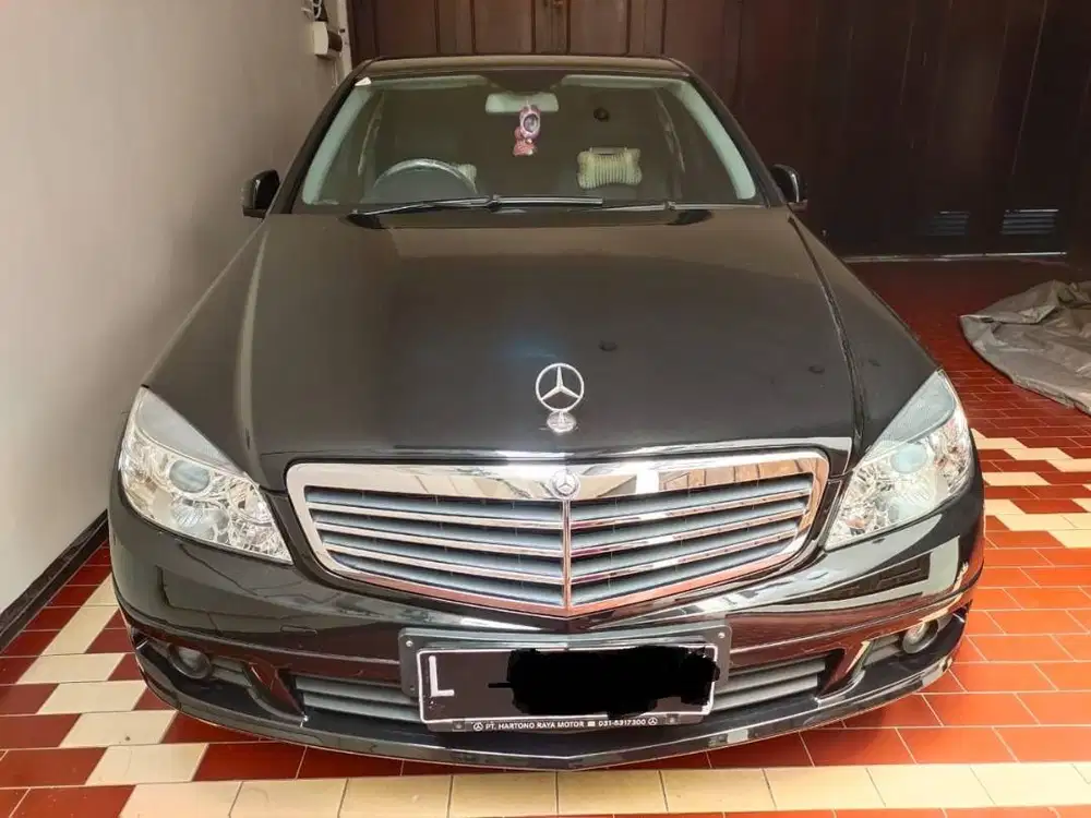 Mercedes-benz C200 (2011)