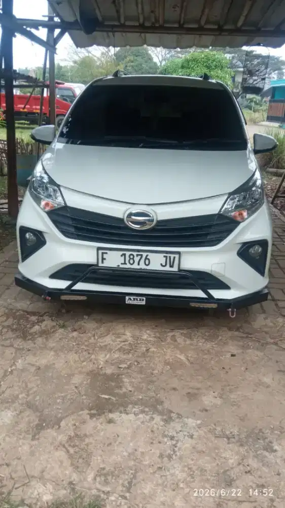 daihatsu sigra 1.0 m mt