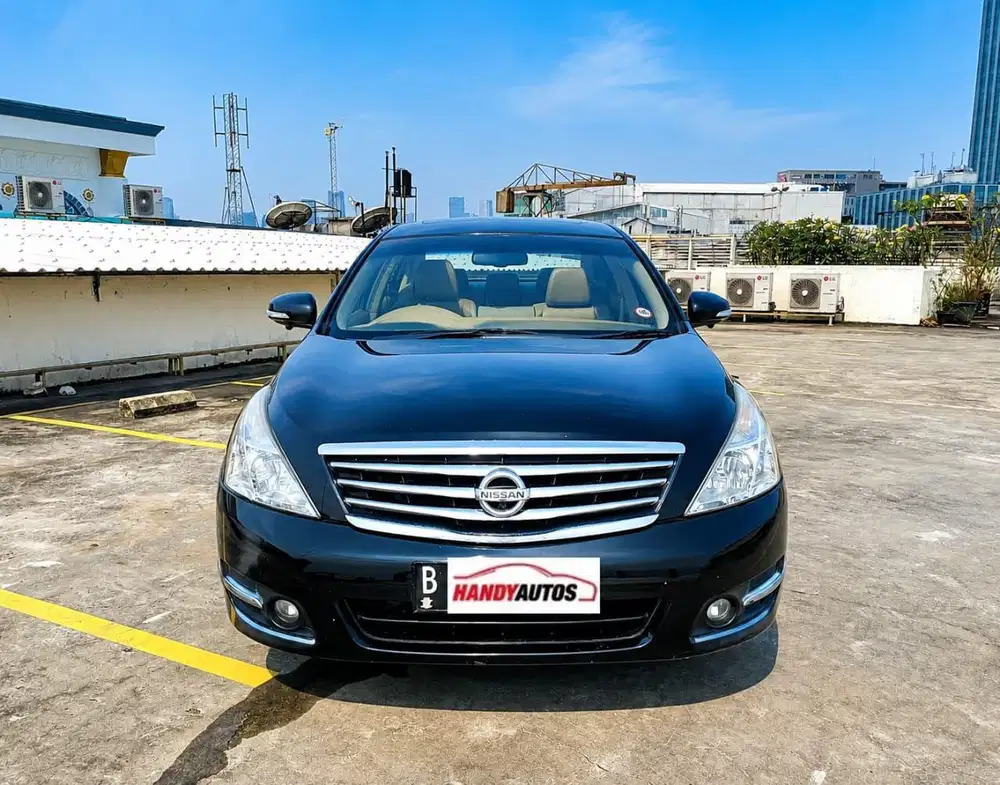 Nissan Teana XV Sunroof 2011 Automatic Hitam