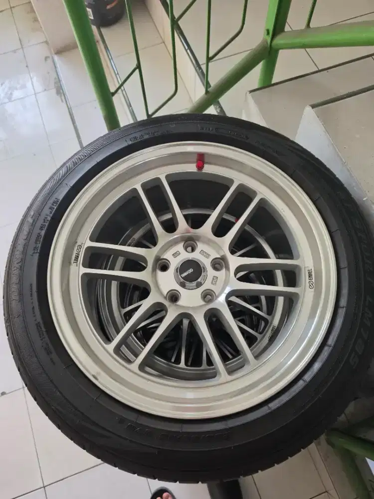 Velg & Ban R18 Dunlop sp sport 4 pcs Tahun 2025