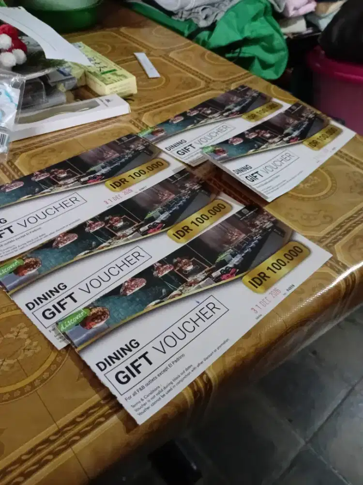 Jual butuh voucher makan di hotel borobudur