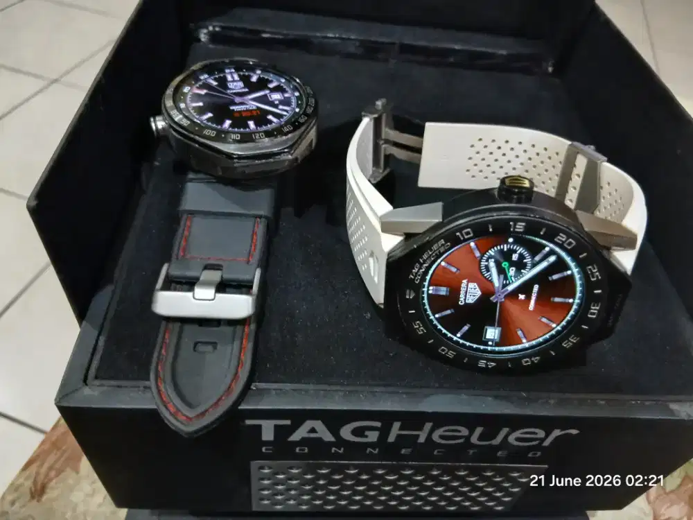 Tag Heuer Connected Modular Dapat 2 Head & 2 Strap