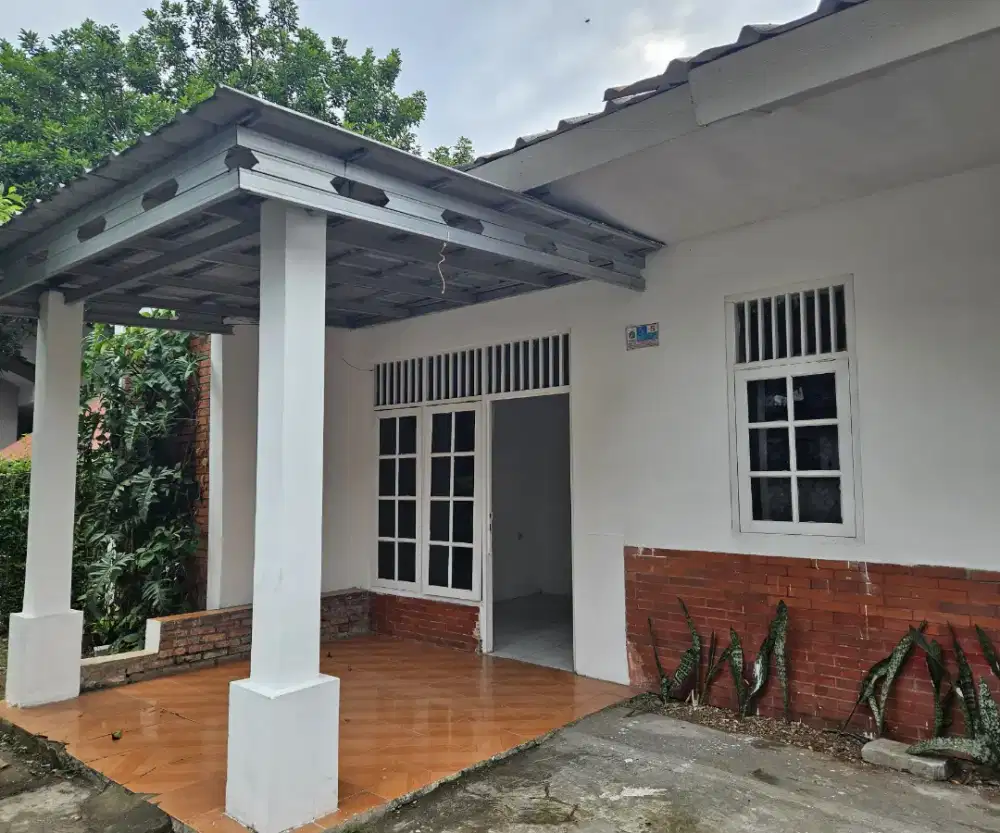 Rumah Luas SHM 217² • Bebas Banjir • Dekat TMII • LRT • Tol JOR