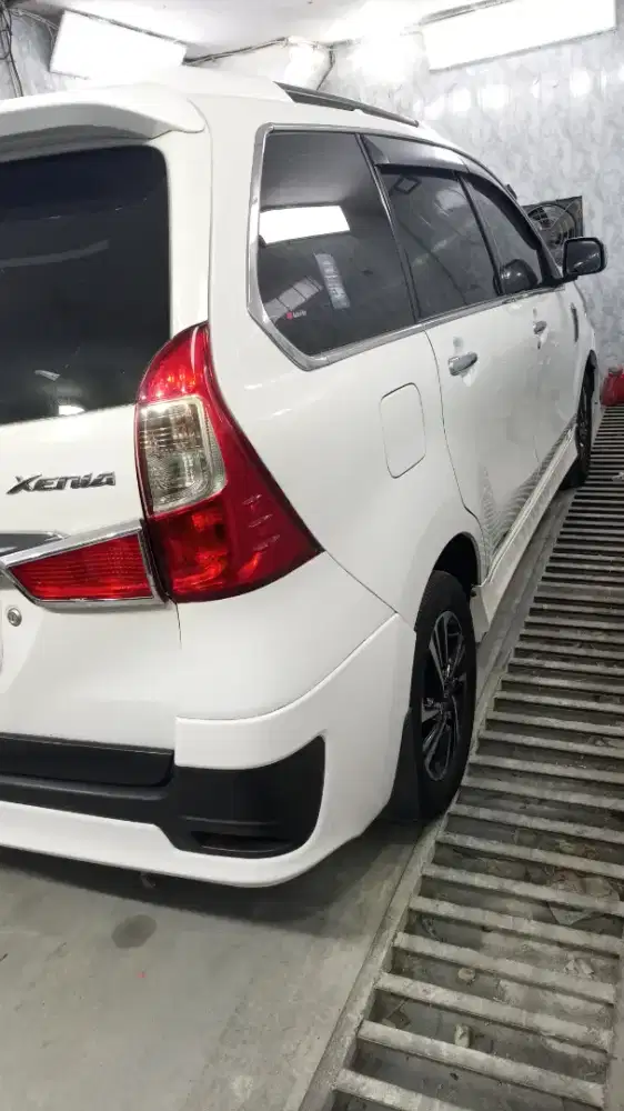 jual xenia kondisi mulus