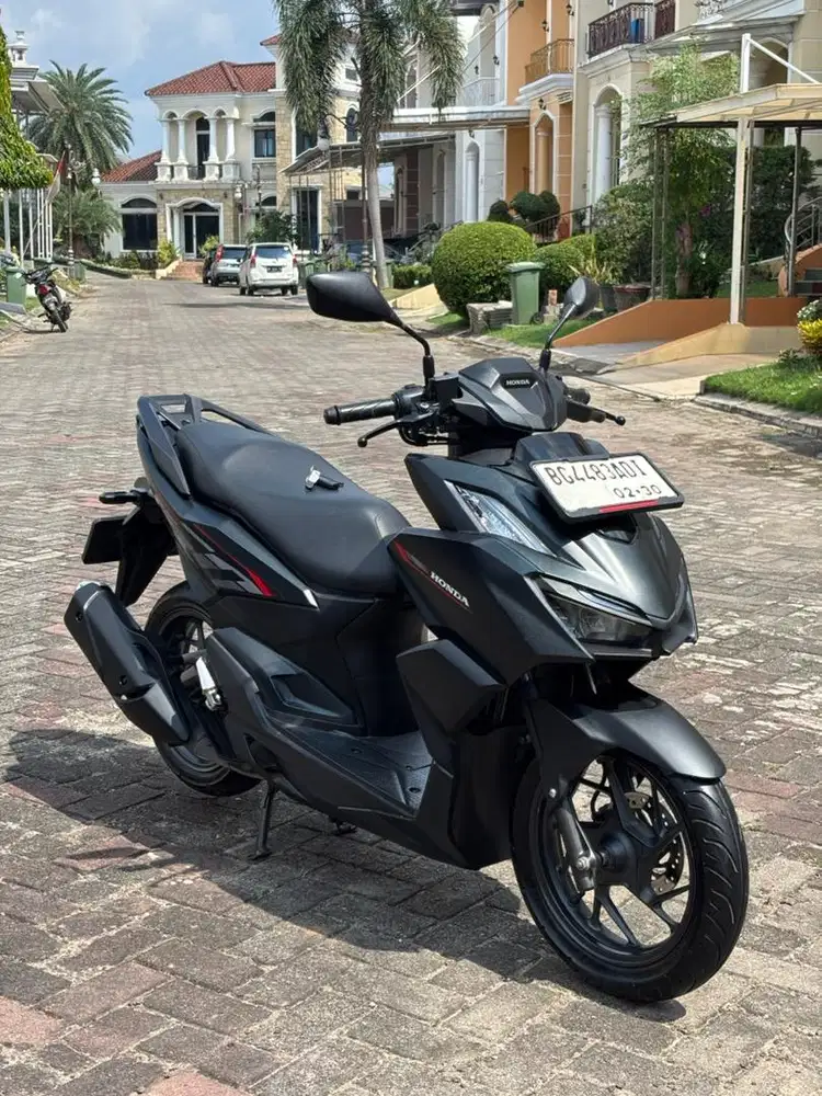 LIKE NEW VARIO 160 CBS ISS 2025 NIK 2024 WARNA BLACK HITAM DOFF