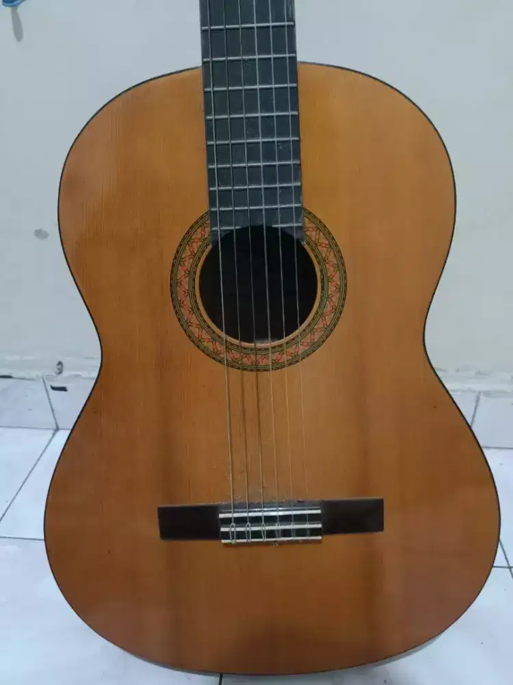 Yamaha C330A barang istimewa lengkap dengan sarungnya spesial edition