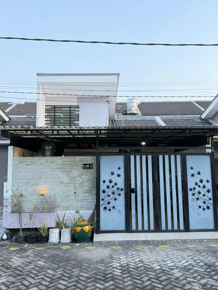Dijual rumah Green Mansion Sedati