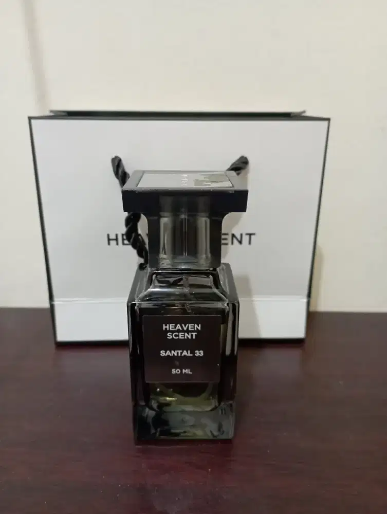 Parfume PRIA HS SANTAL 33 ( mirip - Mandalika - One The Brave )
