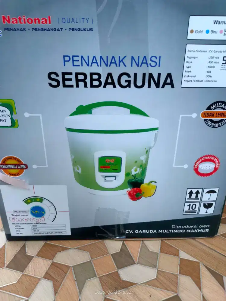 Rice cooker national