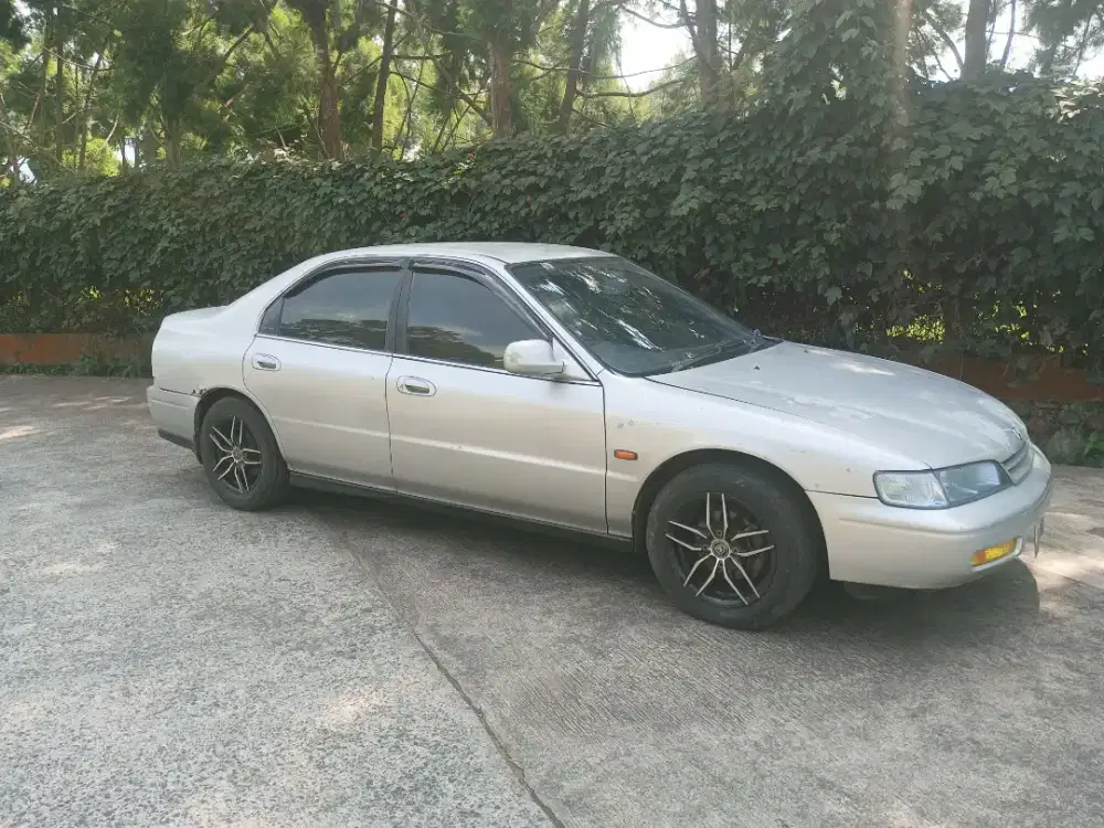 Honda Accord Cielo