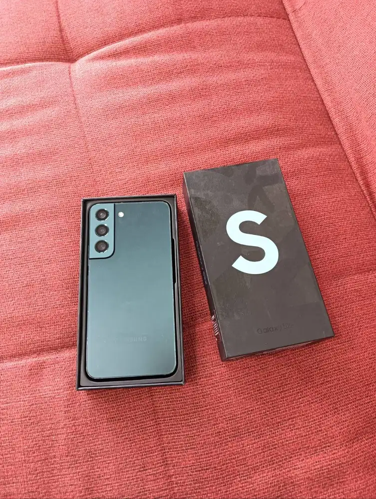 Samsung Galaxy S22 8/256gb sein