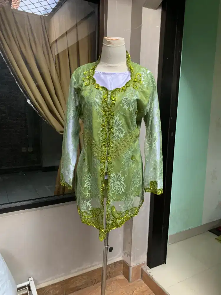 preloved kebaya