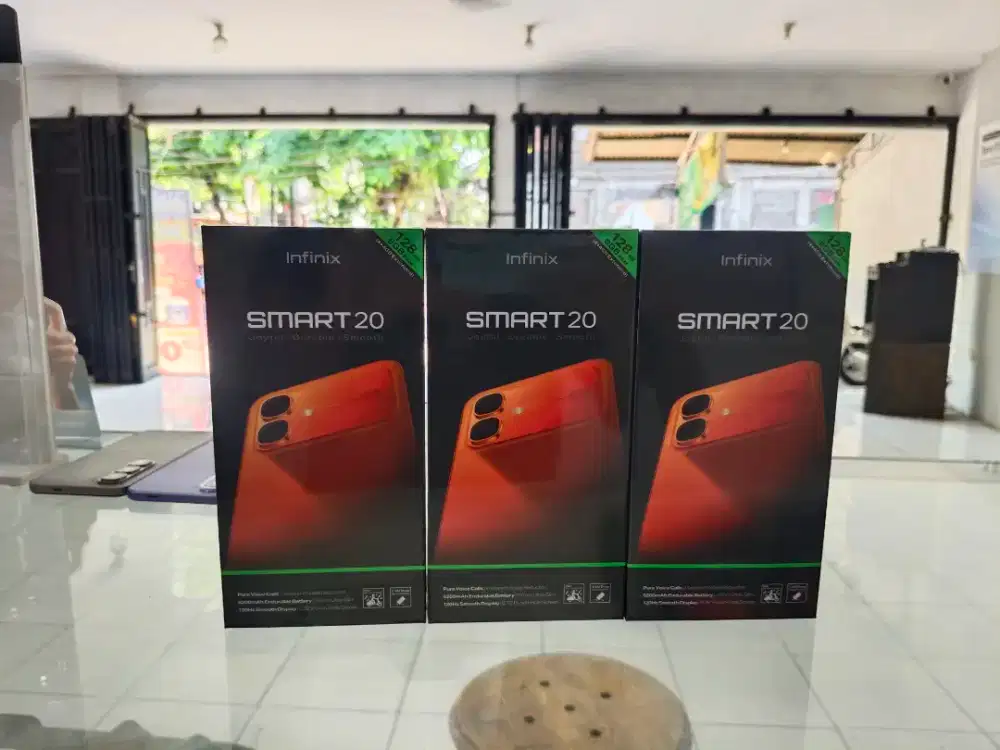 Smart 20 Ram 4/64. Ram 4/128