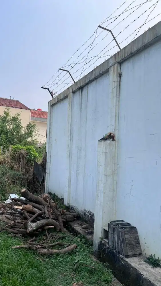 Disewakan rumah, gudang atau kantor