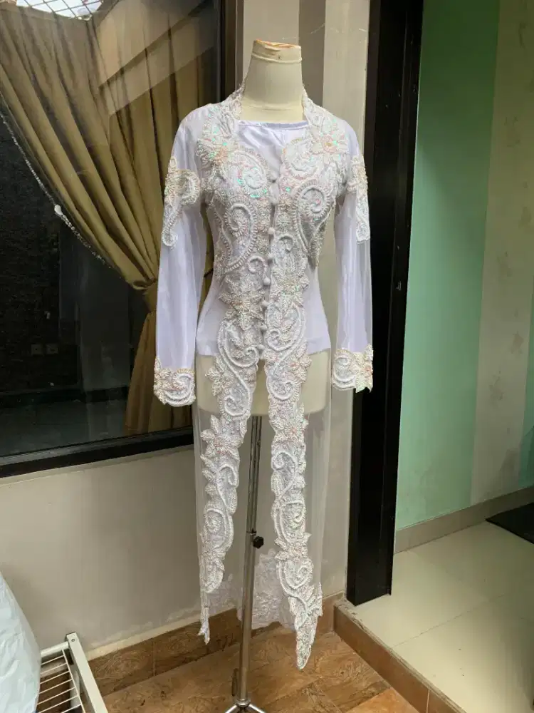 Preloved kebaya