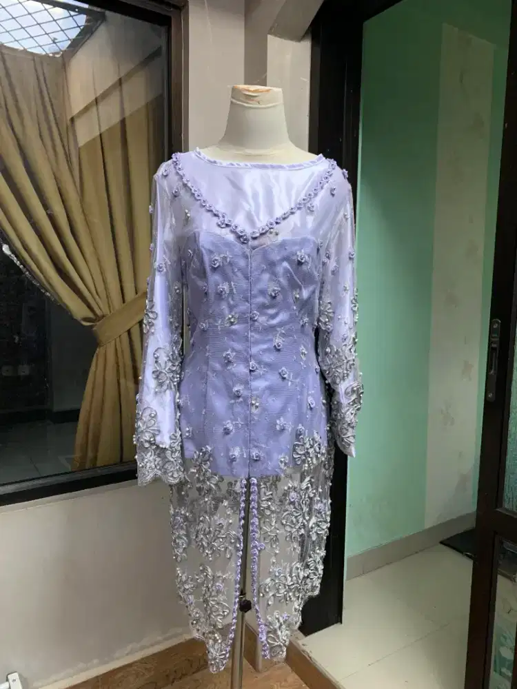 Preloved kebaya
