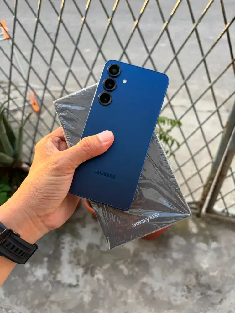 Samsung S25 Plus 5G 12/256 Garansi Resmi September 2026