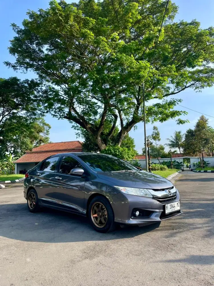 Honda City GM6 E RS CBU matic 2015 Istimewa