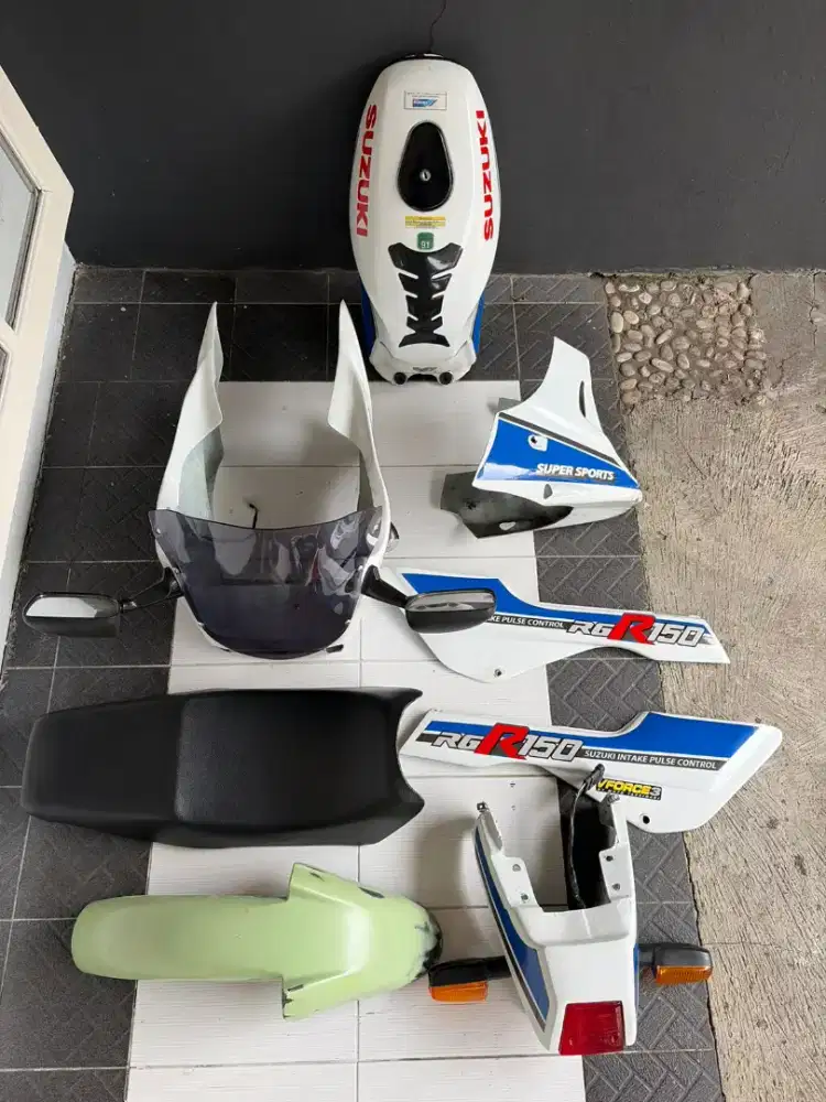 Body fairing kit suzuki rgr 150 sprinter