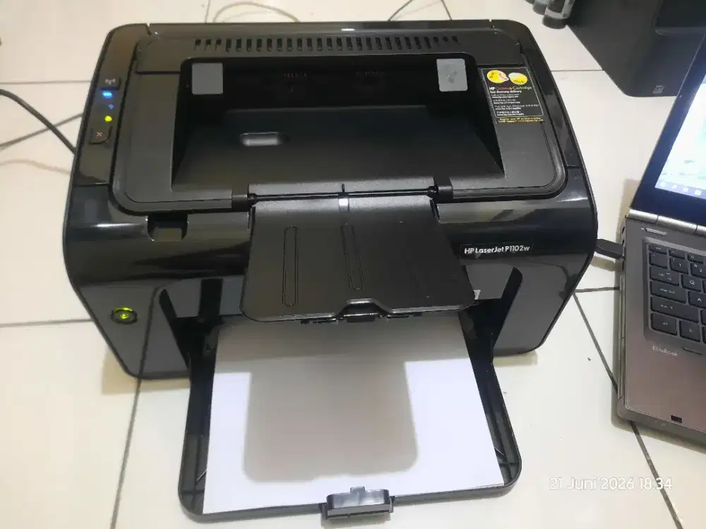 Printer HP laserjet P1102w wifi