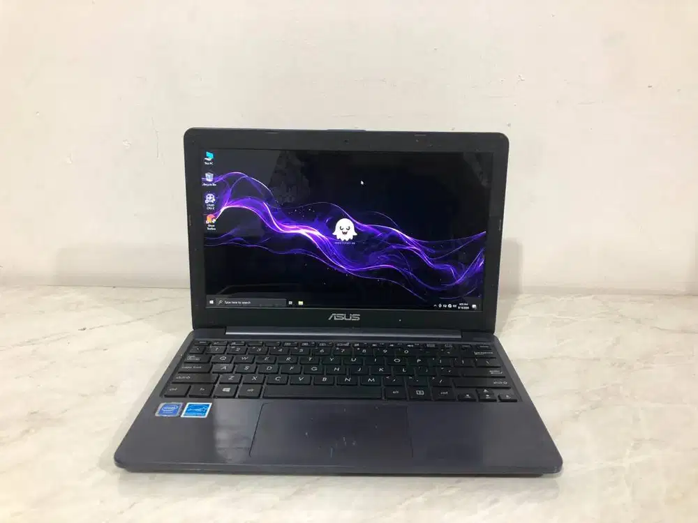 Notebook Asus E203 Intel N3350 Layar 11 Inch Cocok Tugas Skripsi