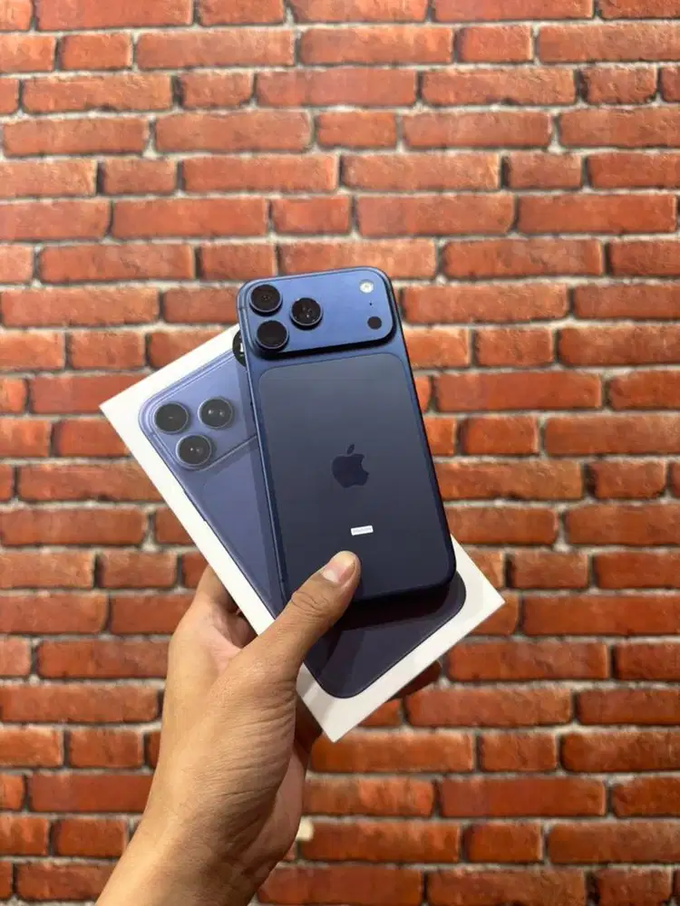 iphone 17 promax 256 blue second