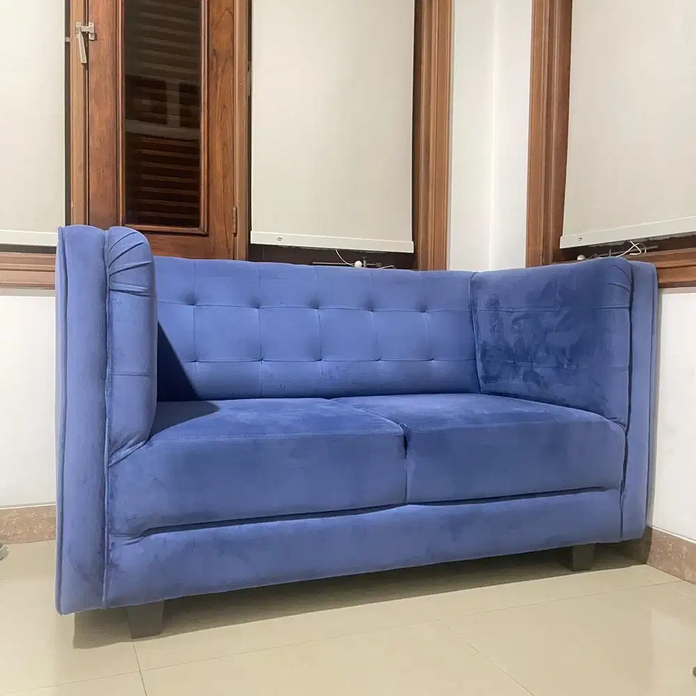 Sofa pinterest bludru velvet minimalist