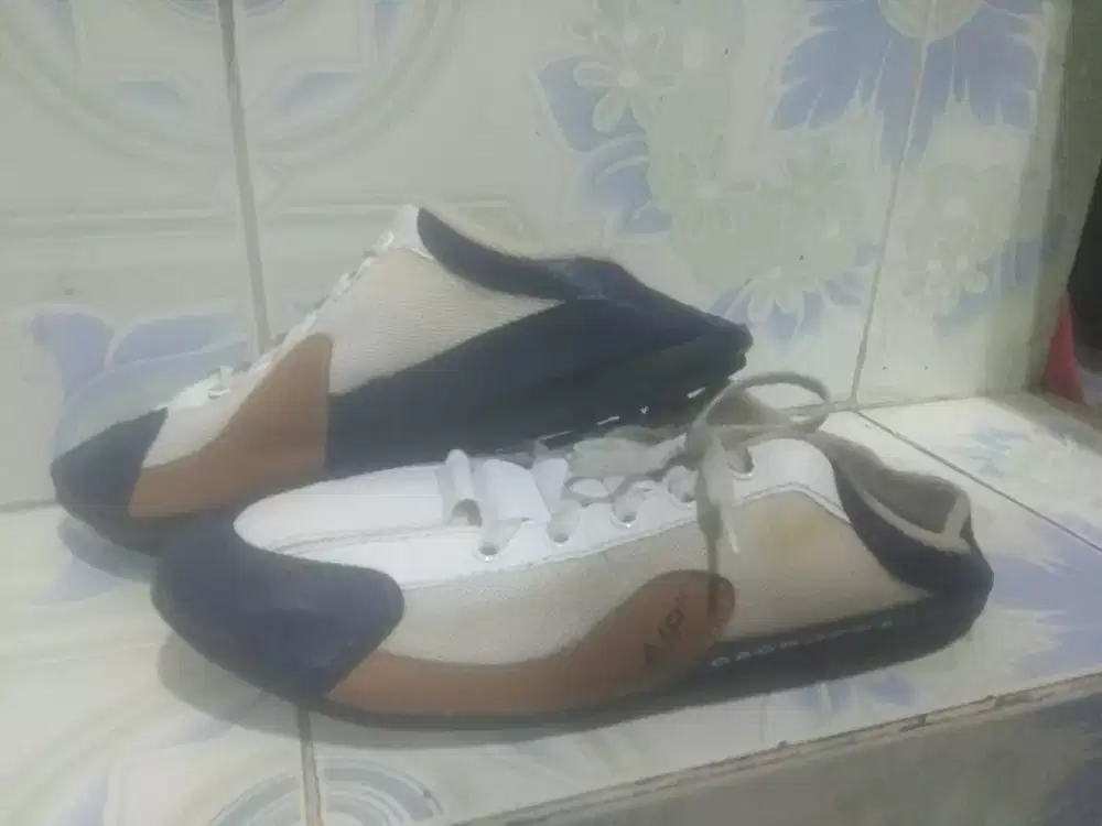 Sepatu sandal merk Cagrufel AIP
