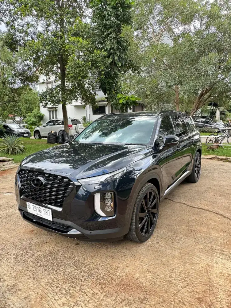 Hyundai Palisade warna Navy Gress