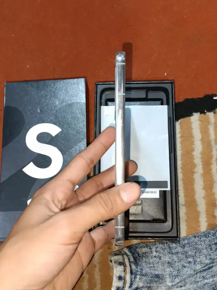 Samsung S22+ plus 5G 8/128