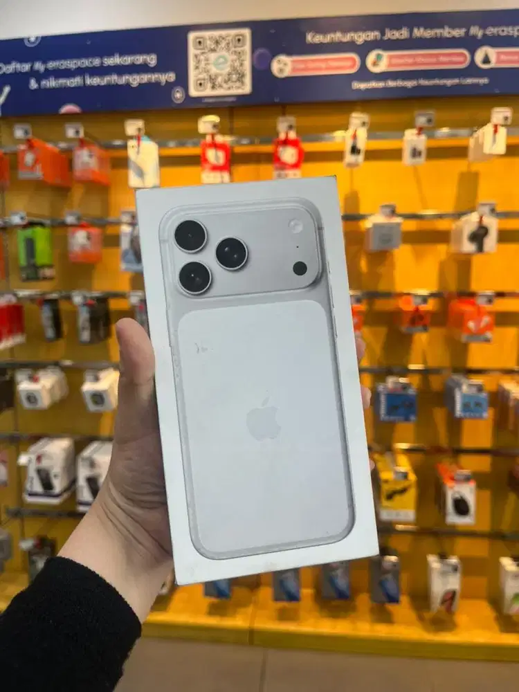 Iphone 17 promax 256 silver ready