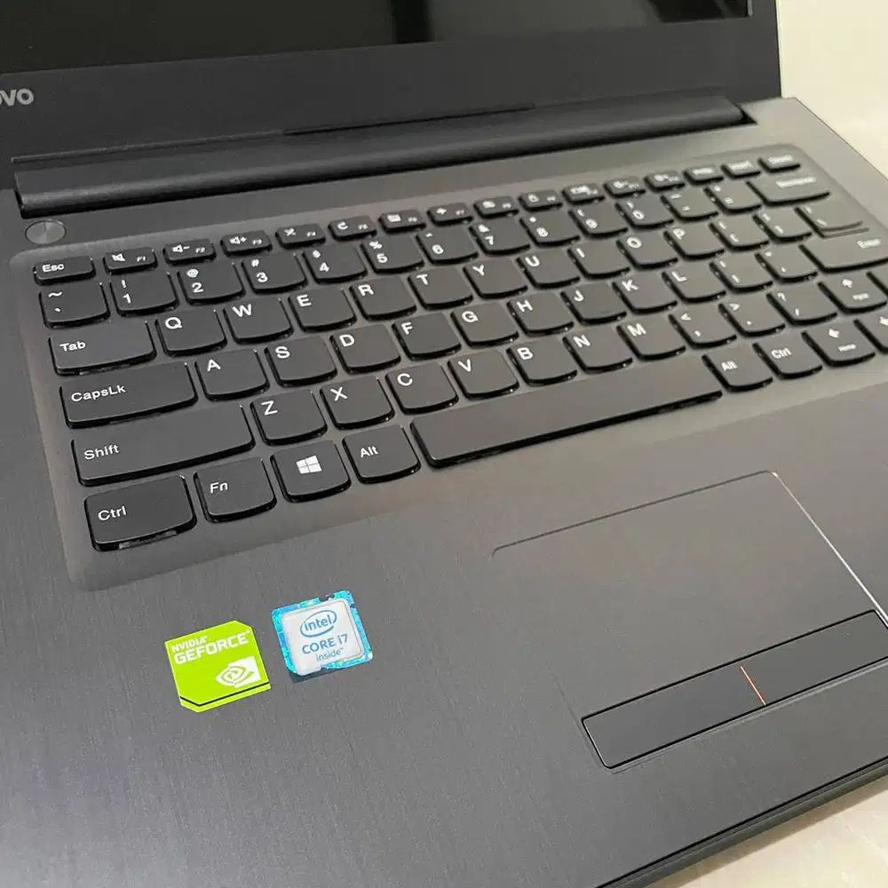 Laptop Core i7 Double VGA Nvidia 920MX 8GB / SSD 256GB Lenovo