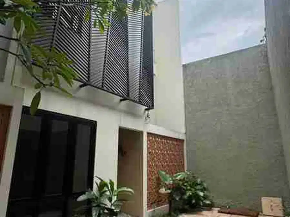 Dijual Rumah Cluster design Modern dengan kolam renang lokasi strategis