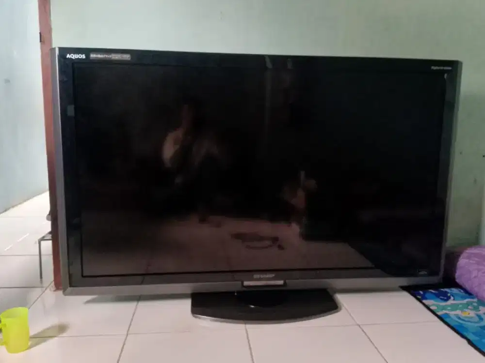 Elektronik tv sharp aquos