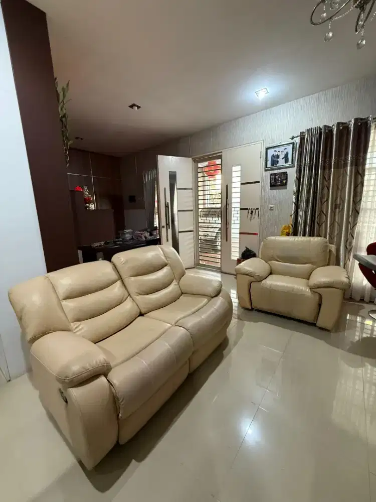 Dijual Sofa Hidrolik Empuk Second , Kondisi 90% bagus