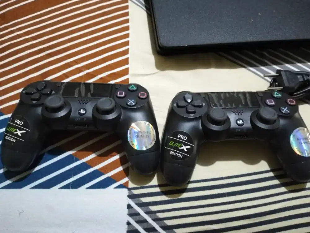 Jual ps4 slim 1tb