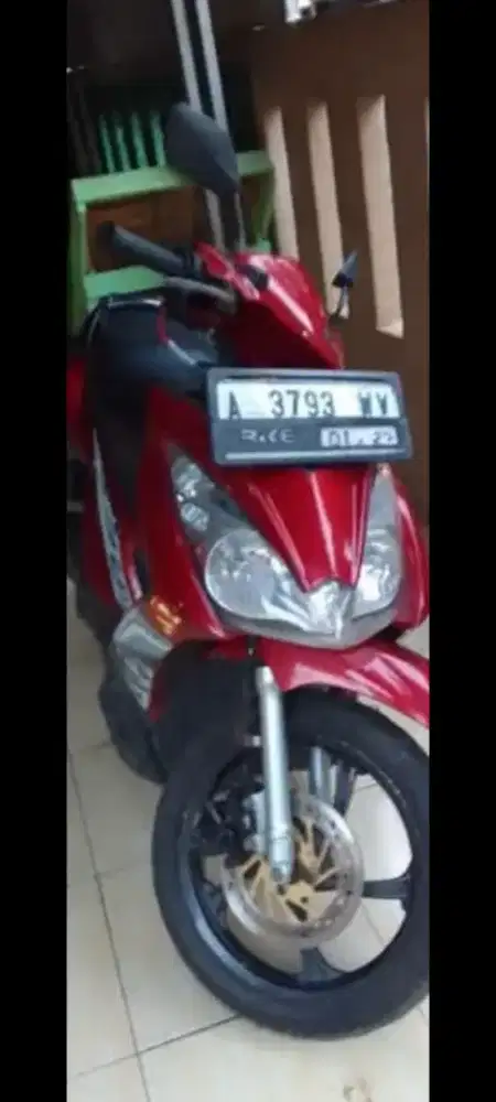 SUZUKI SKYDRIVE 2011