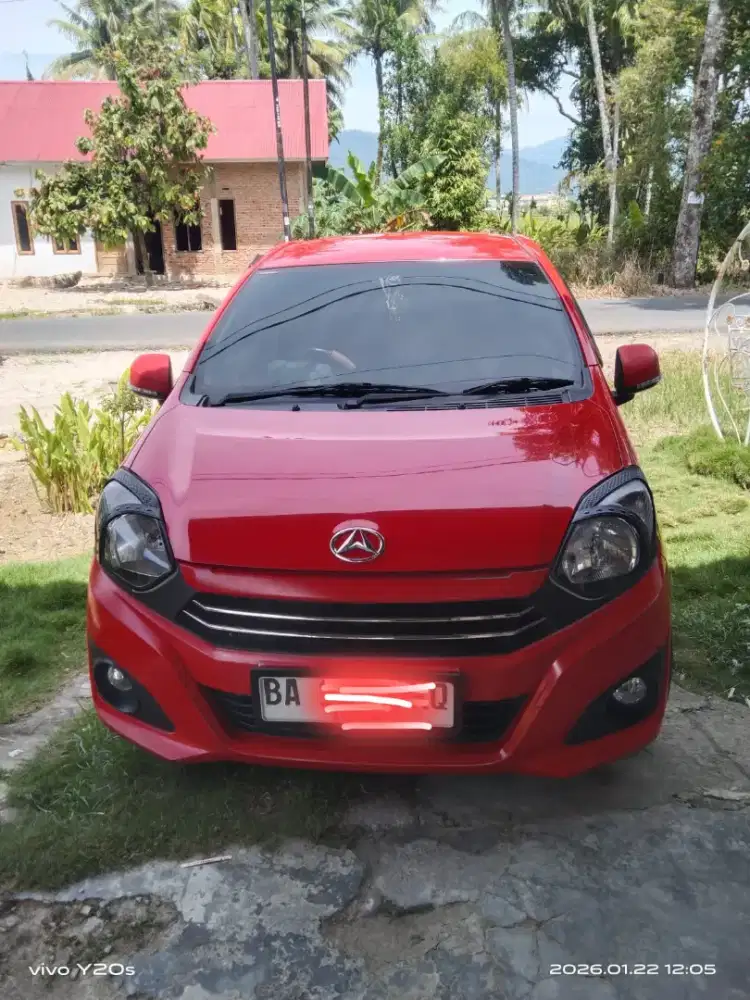 Di jual ayla tipe x manual tahun 2018