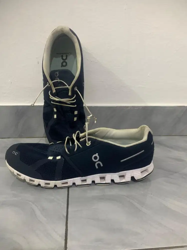 On cloud swiss engineering size US 13 atau 46-47