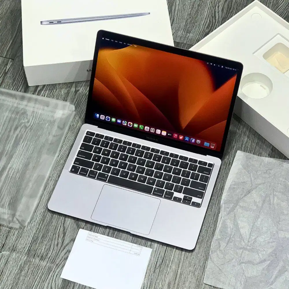 IBOX MACBOOK AIR M1 8GB/256GB GRAY RESMI LENGKAP