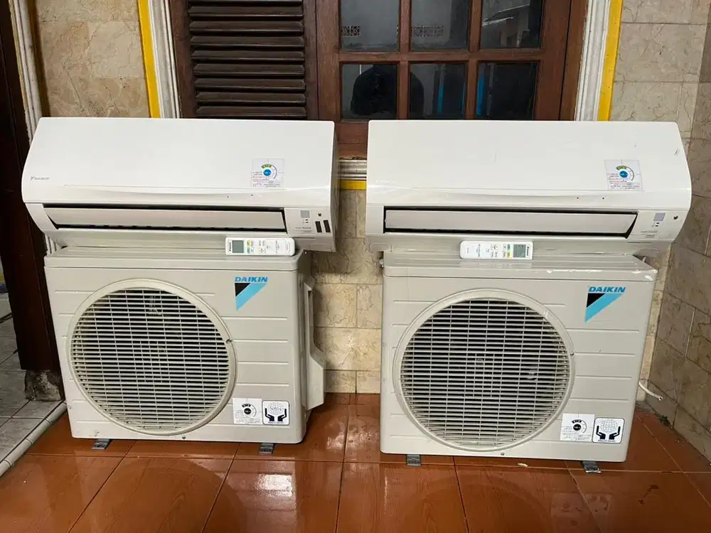 Daikin thailand 1,5 pk R32 produksi 2023