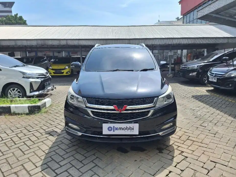 LOW DP Wuling Cortez 1.5 CT Lux Plus Bensin-AT 2021 FFV