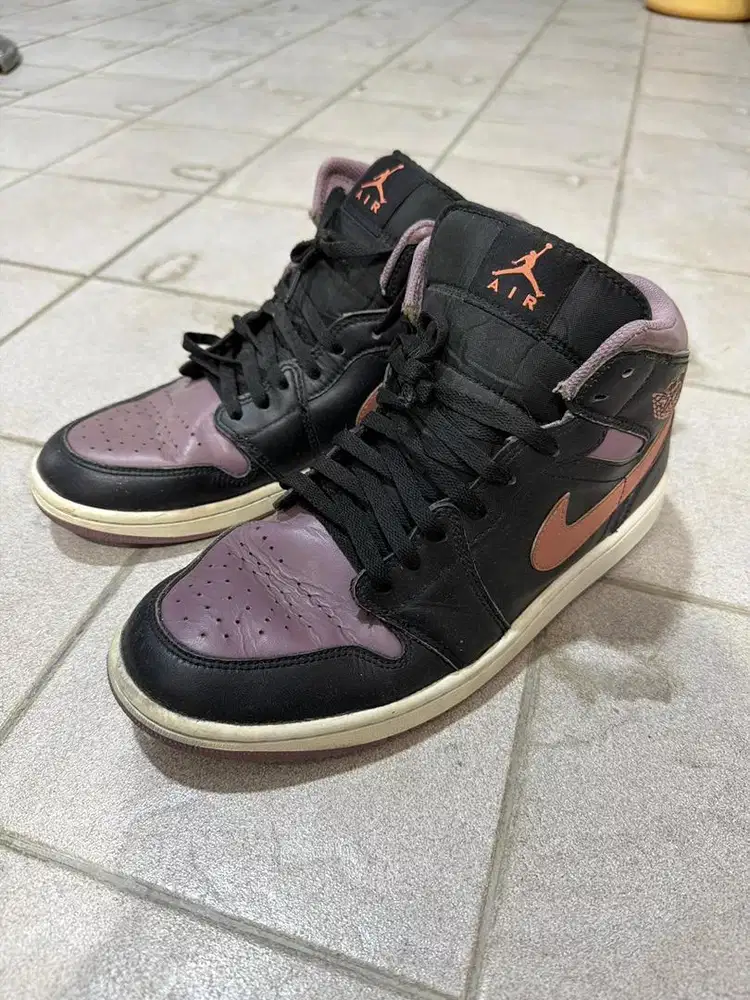 Used Nike Air Jordan 1 Mid SE Sky J Mauve