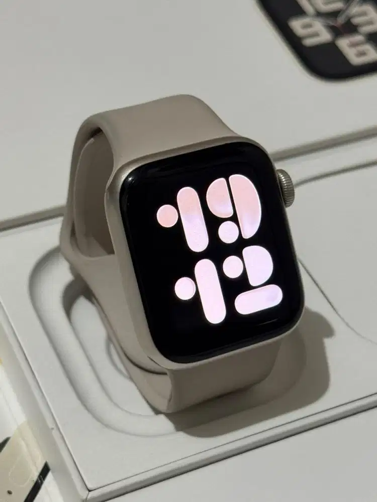 iBox Apple Watch SE Gen 2 40mm Starlight Fullset ID/A